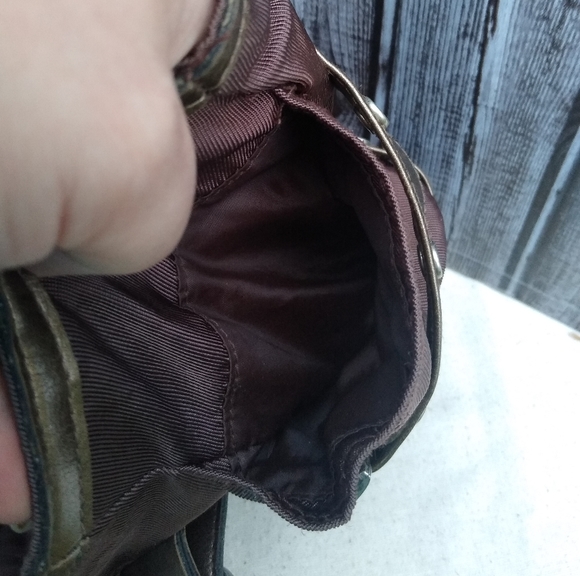 Rip Stop Nylon Faux Leather Buckle & Strap 3 Compartment Shoulder Bag - Picture 13 of 15